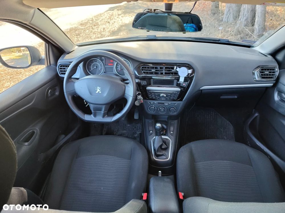 Peugeot 301 1.2 VTi/Pure Tech Active - 9