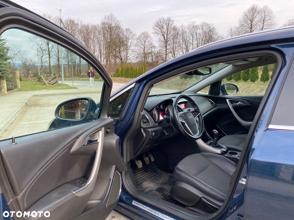 Opel Astra 1.4 T Cosmo - 6
