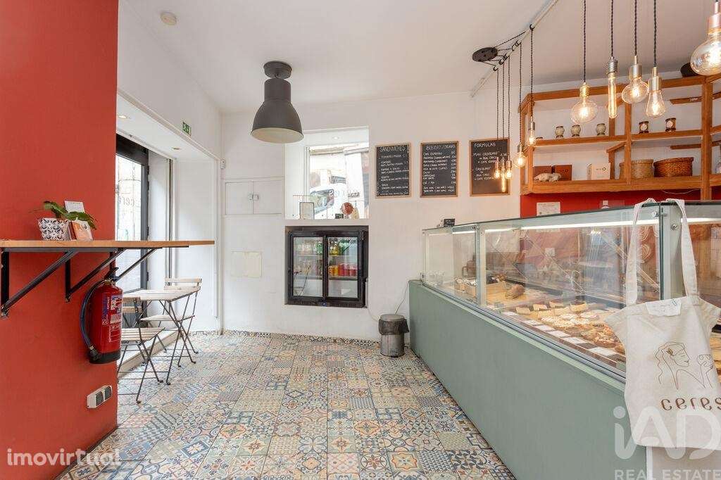 Loja / Estabelecimento Comercial T1 em Misericórdia de 92,00 m2 - Grande imagem: 3/26