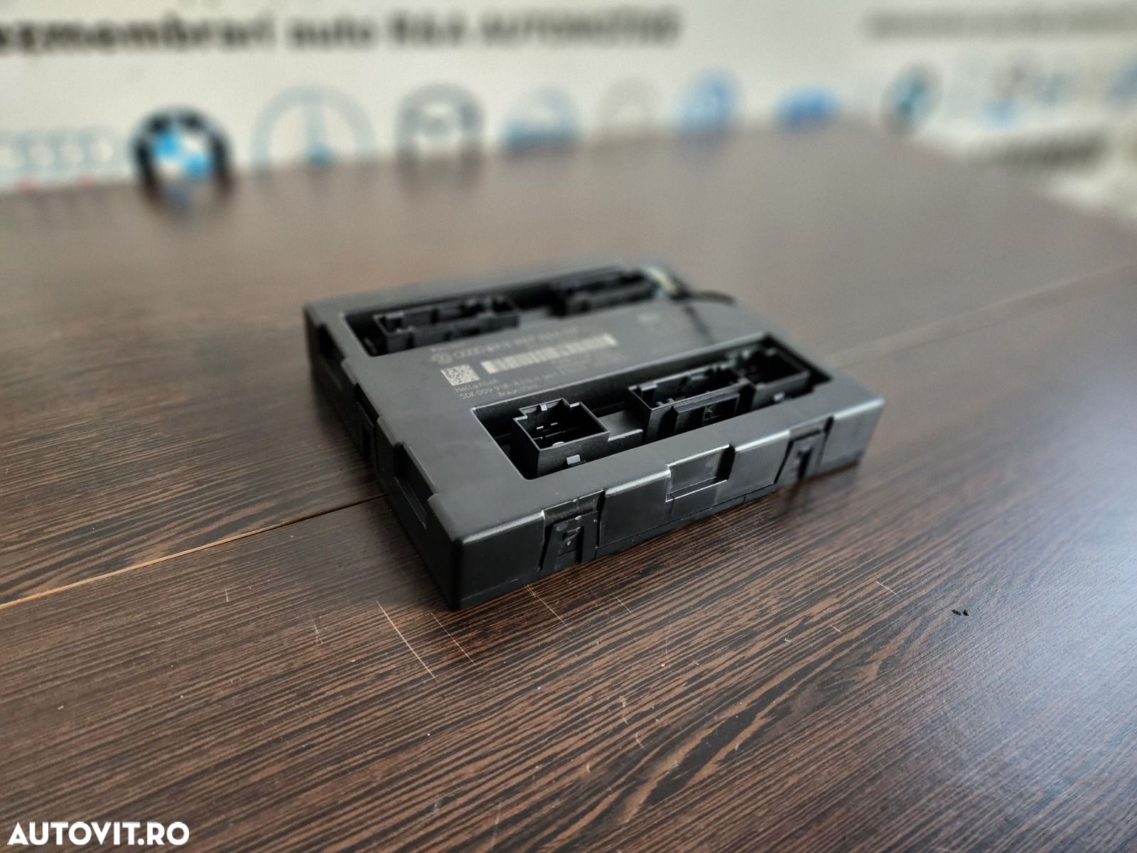 Calculator Modul Confort BCM Audi A5 Cod 8K0907064CP Dezmembrez Audi A5 8T 2.7 Tdi Euro 5 Motor CGKA Cutie Automata MMW Bixenon Volan Stanga - Dezmembrari Arad - 1