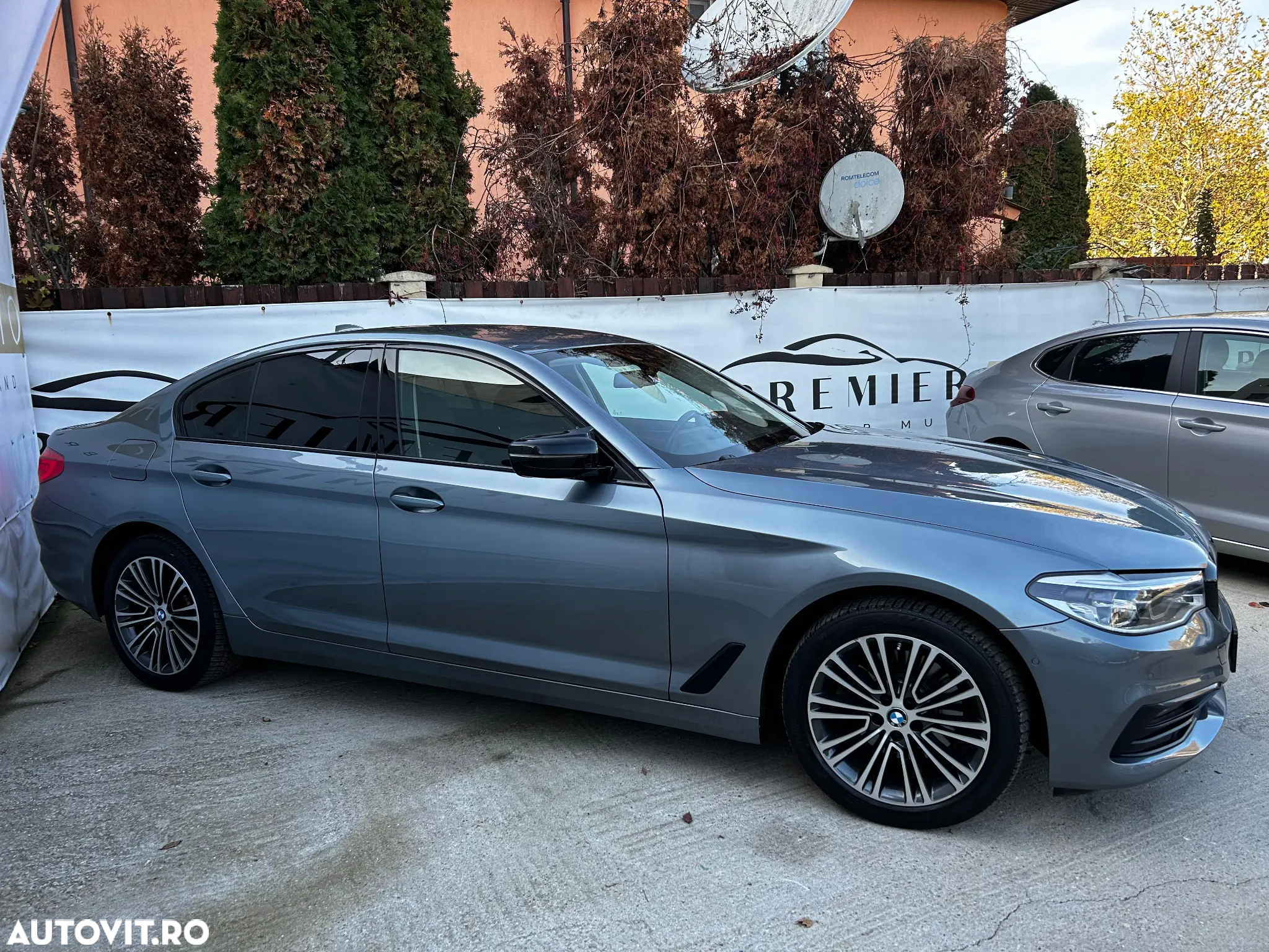 BMW Seria 5 520d Aut. Sport Line - 9
