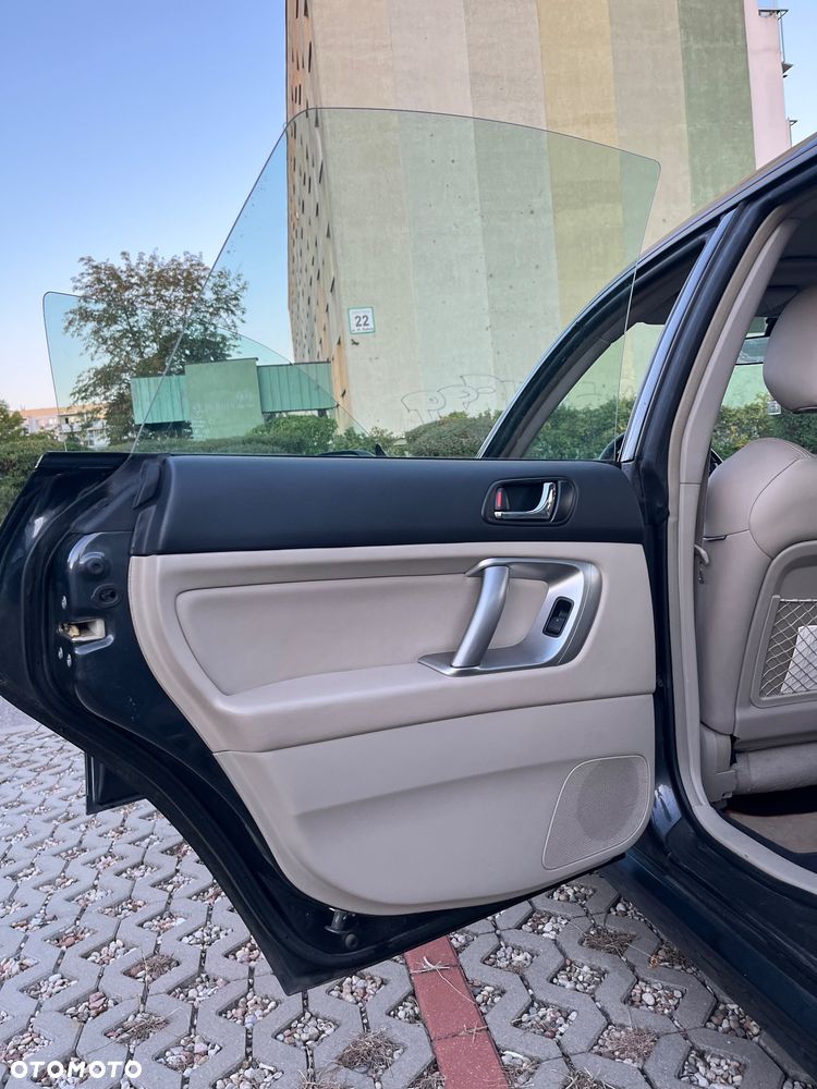 Subaru Legacy 2.0 D Comfort - 14