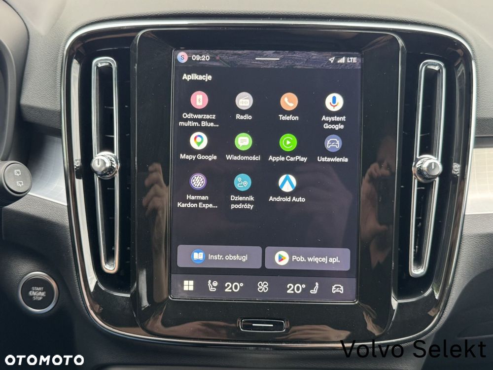 Volvo XC 40 B3 Plus Dark - 27