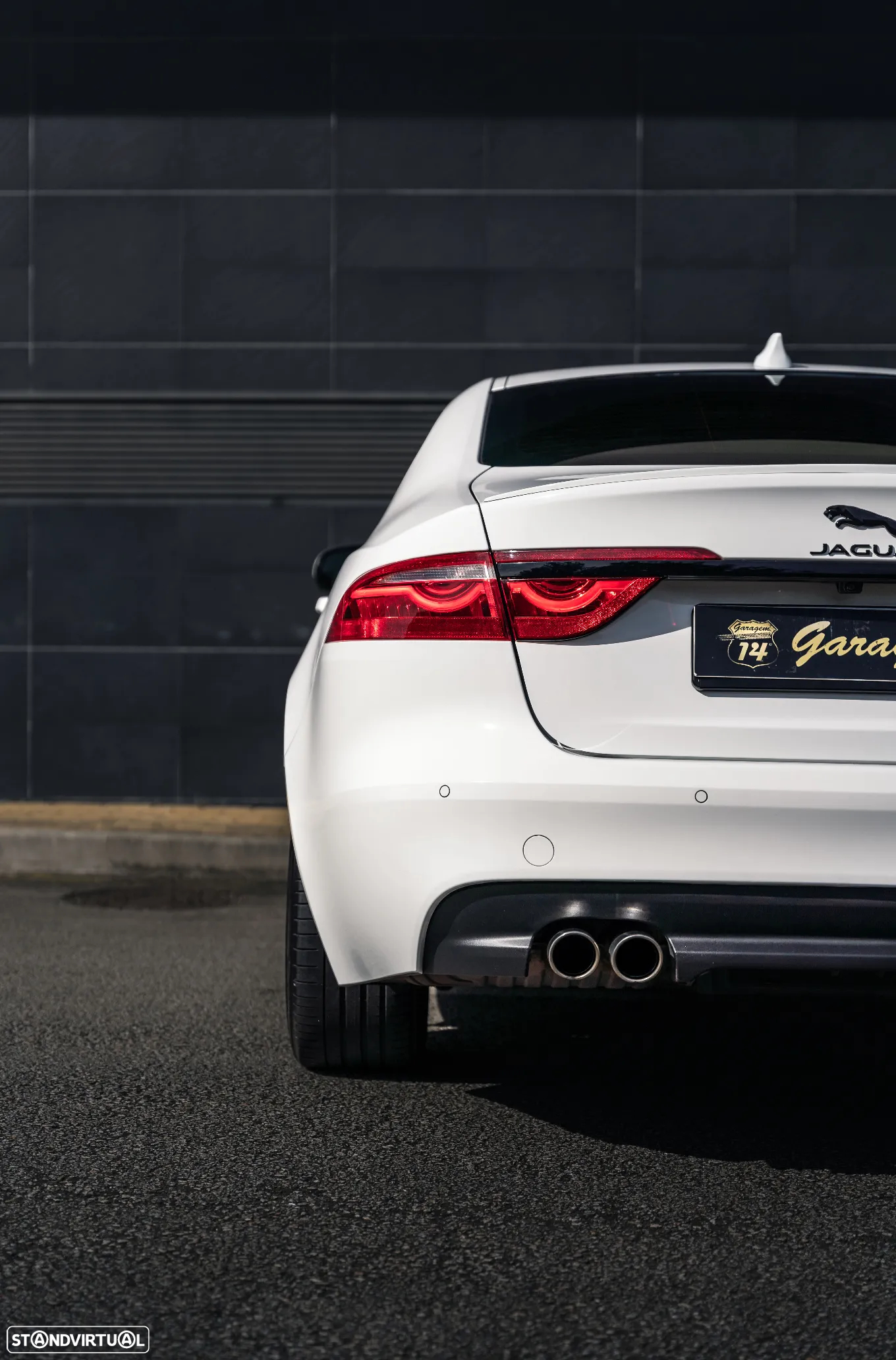 Jaguar XF 2.0 D R-Sport Aut. - 12