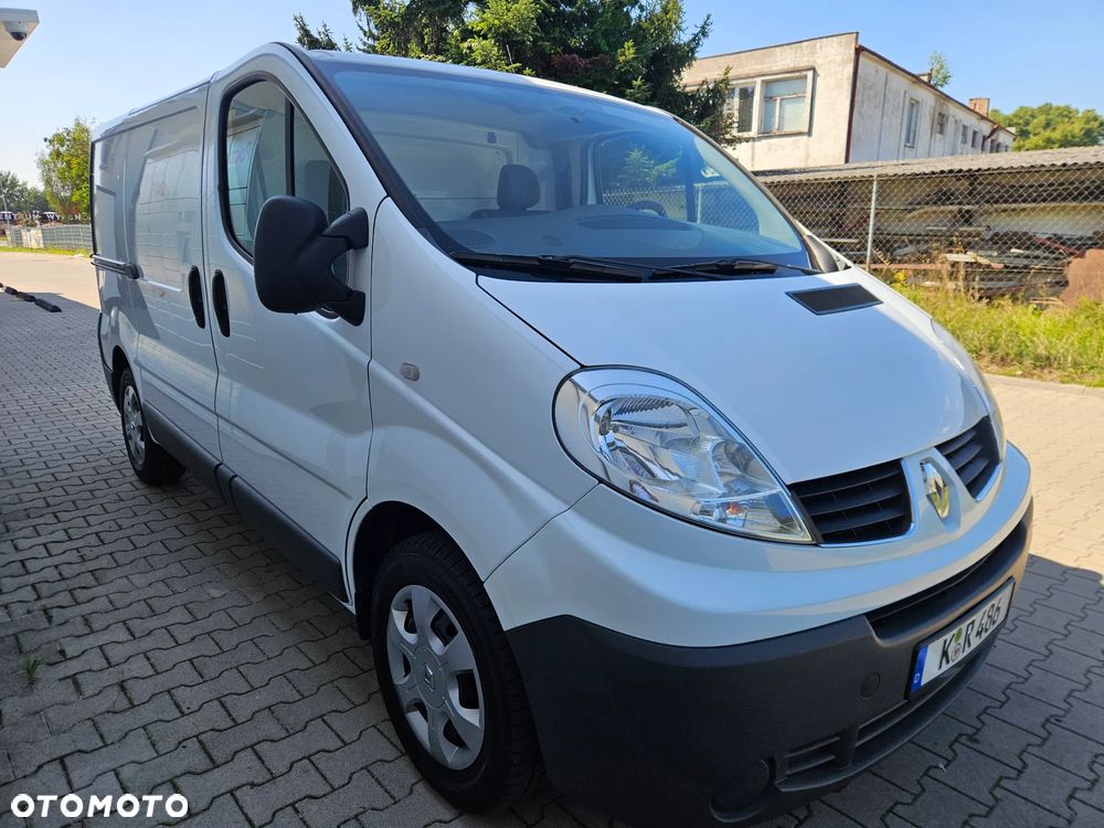 Renault Trafic - 20