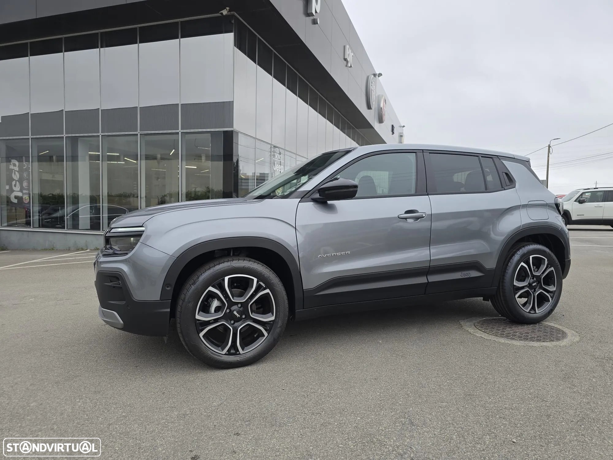 Jeep Avenger 1.2 GSE T3 Summit - 7