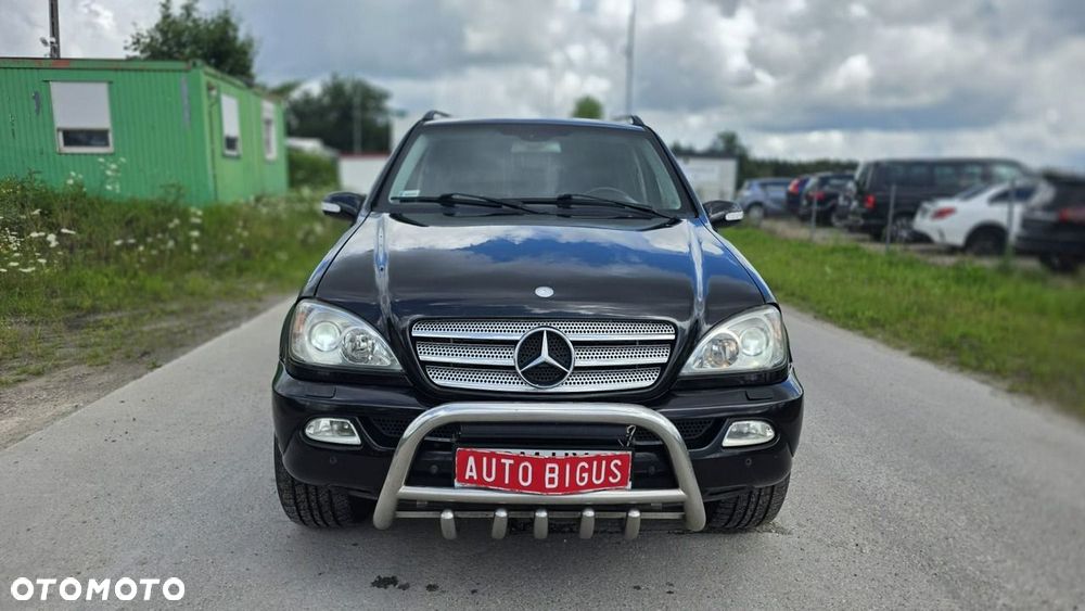Mercedes-Benz ML - 9