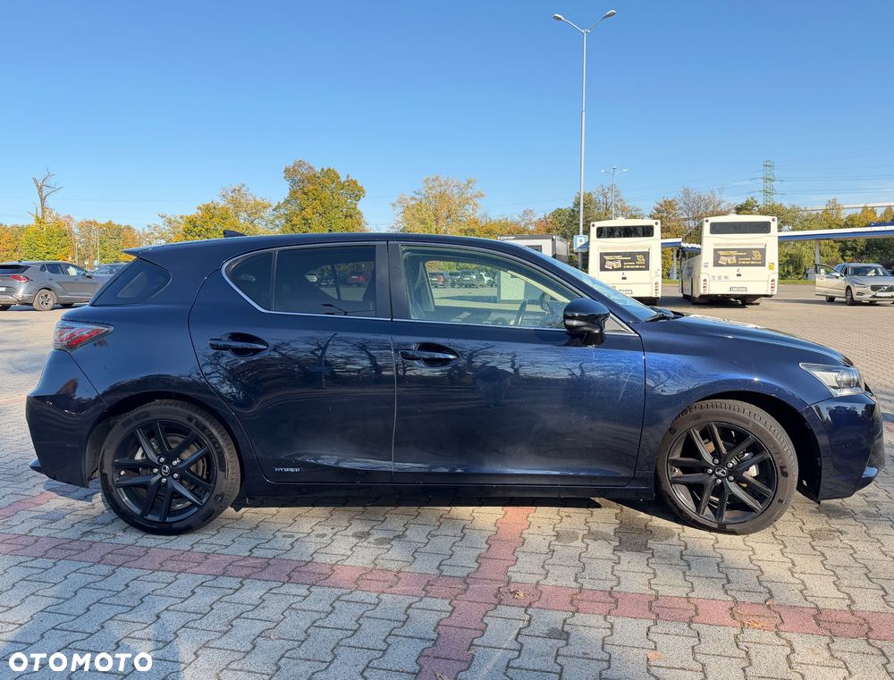 Lexus Ct 200H 2016 photo 4