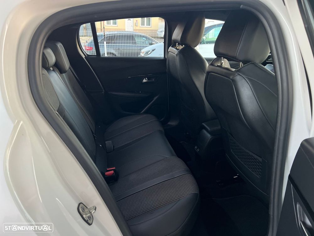 Peugeot 208 1.5 BlueHDi GT - 27