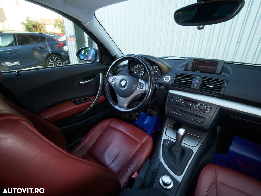 BMW Seria 1 120i Aut. - 11