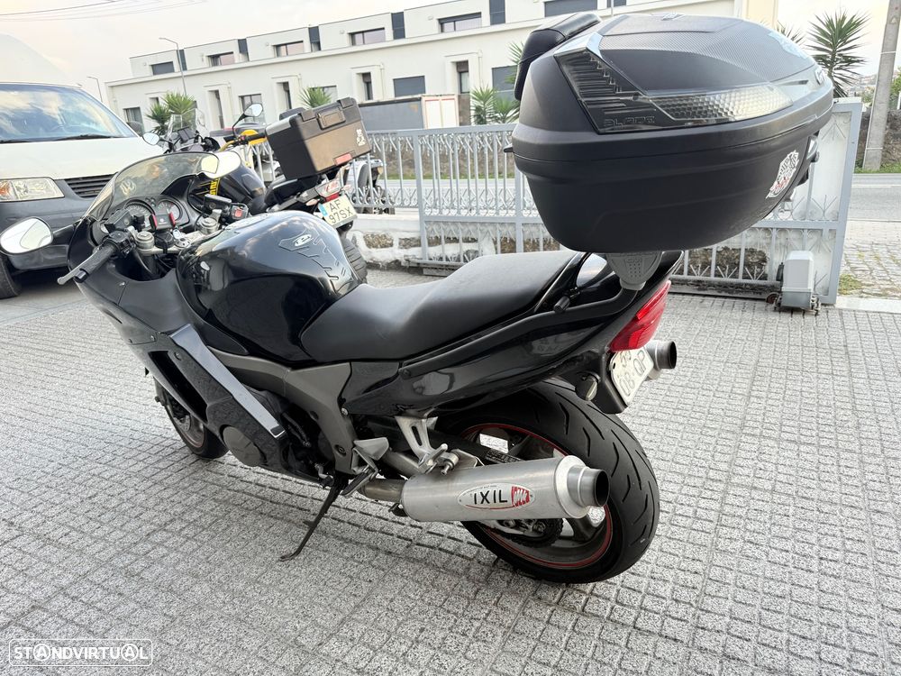 Honda CBR Cbr 1100 XX - 9