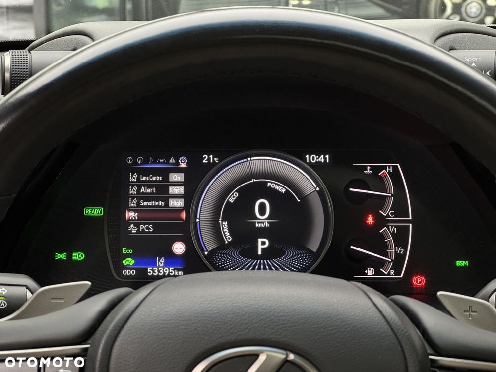Lexus ES 300h Business Edition - 19