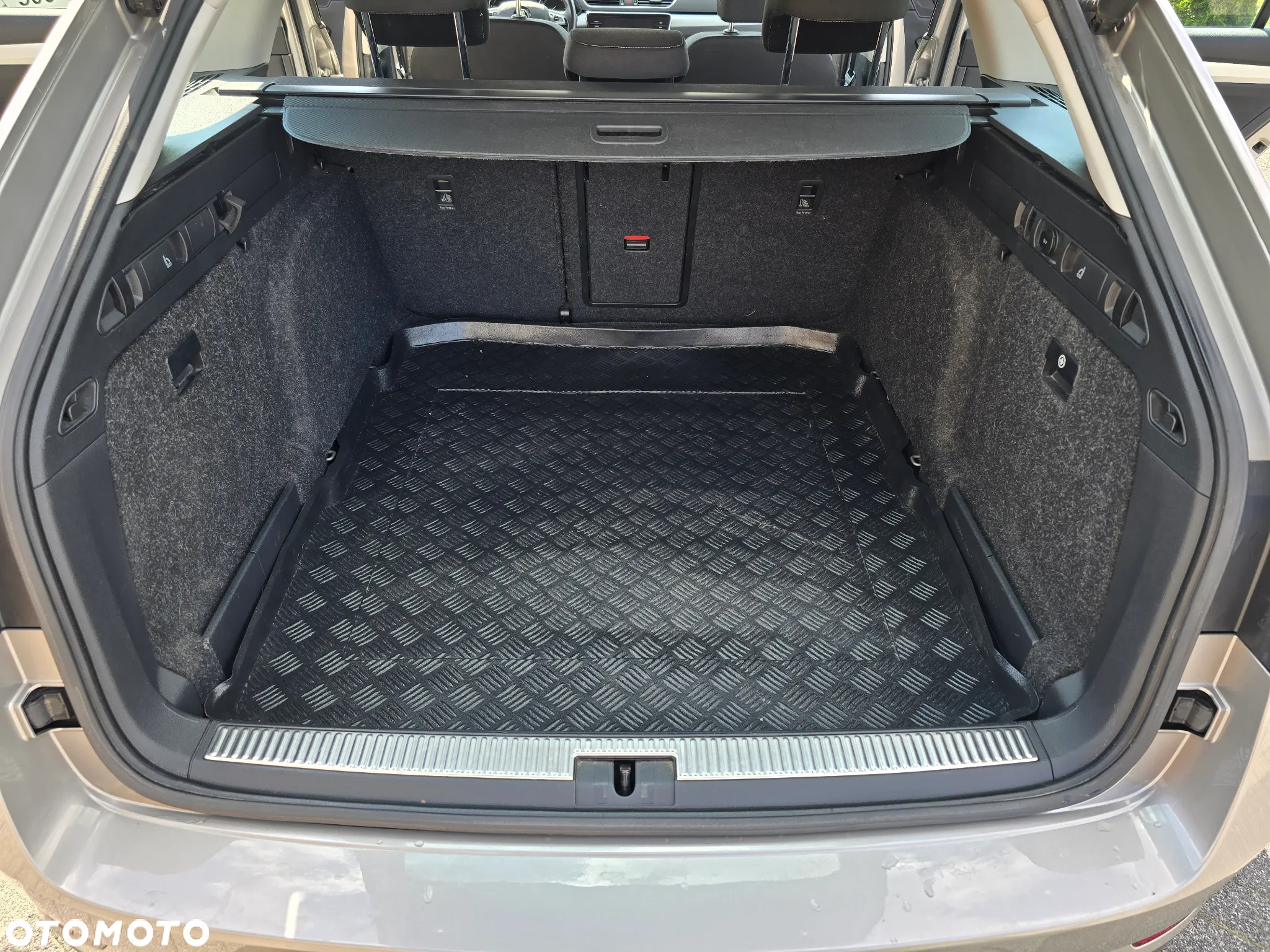 Skoda Superb 2.0 TDI Ambition - 26