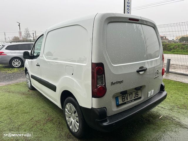 Citroën BERLINGO 3 LUG. C/GPS 100 CV - 4