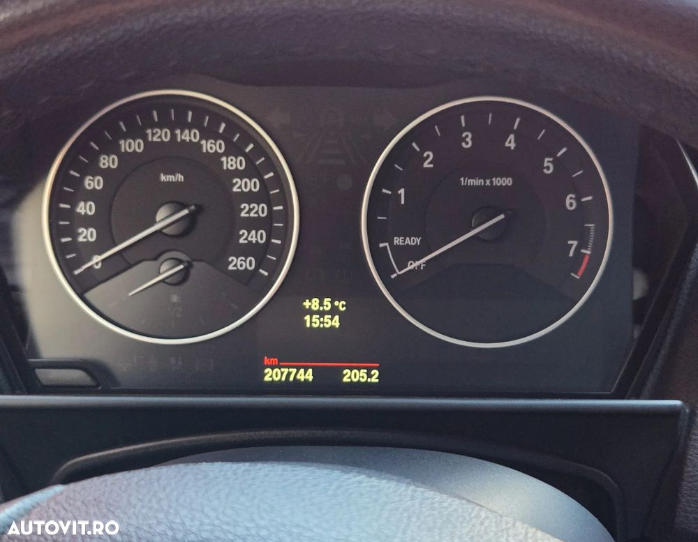 BMW Seria 1 116i - 6