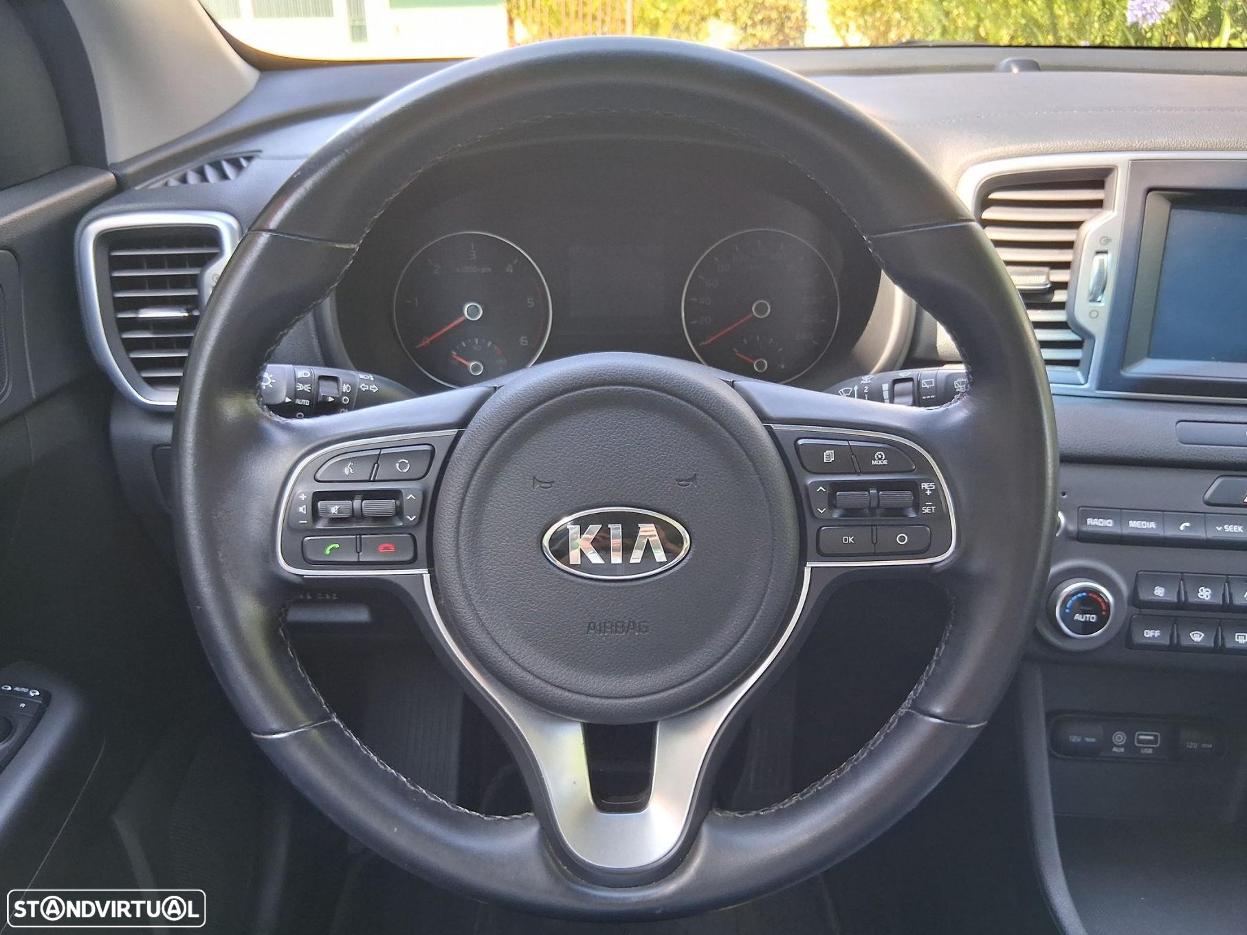 Kia Sportage 1.7 CRDI ISG Nav Line - 28