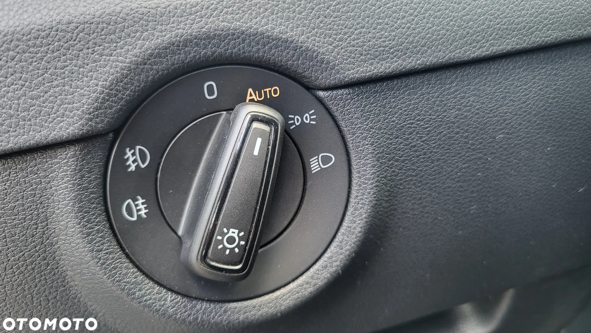 Skoda Octavia 1.5 TSI ACT Ambition - 19
