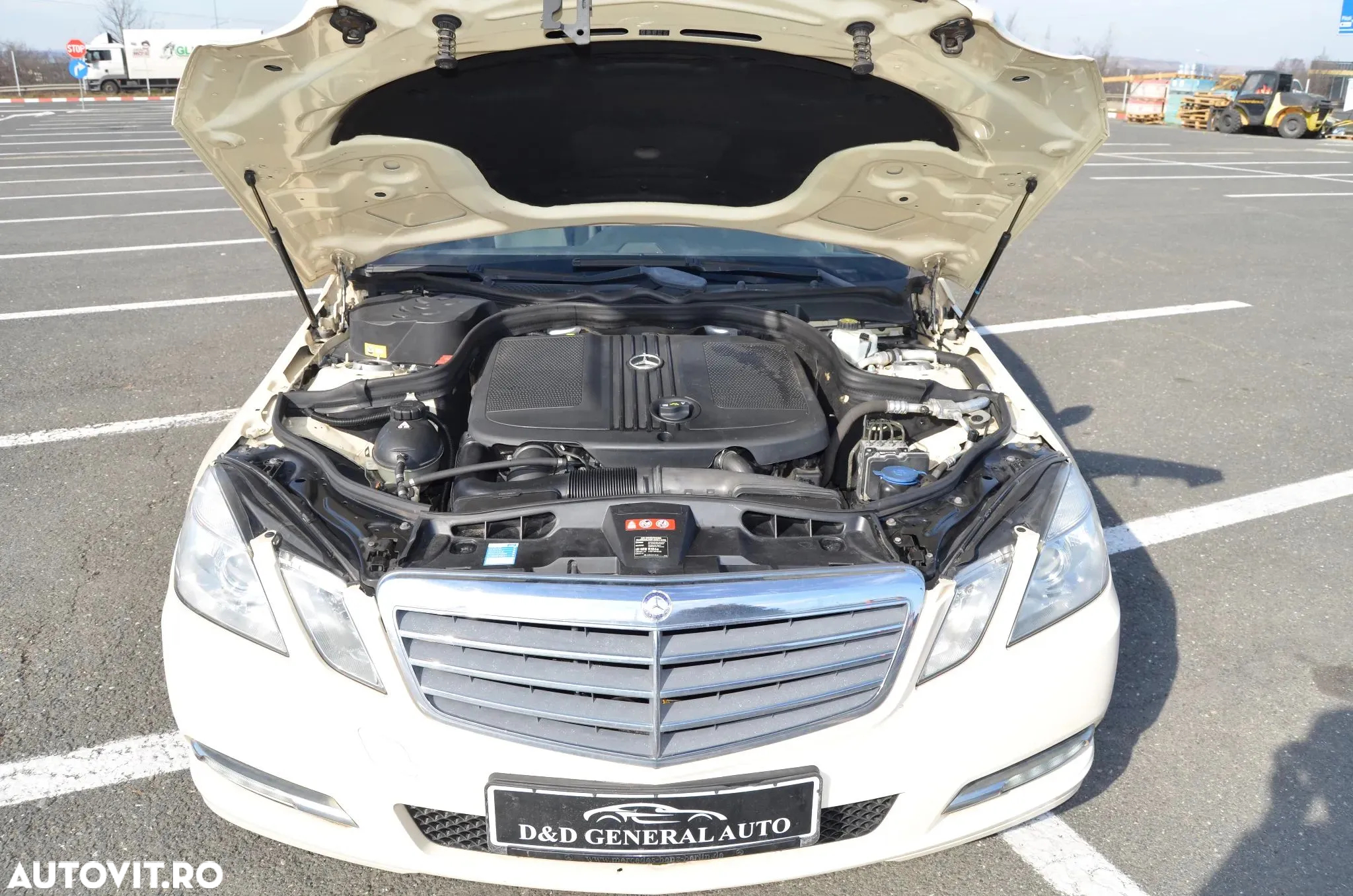 Mercedes-Benz E 200 CDI BlueEfficiency Aut. - 13
