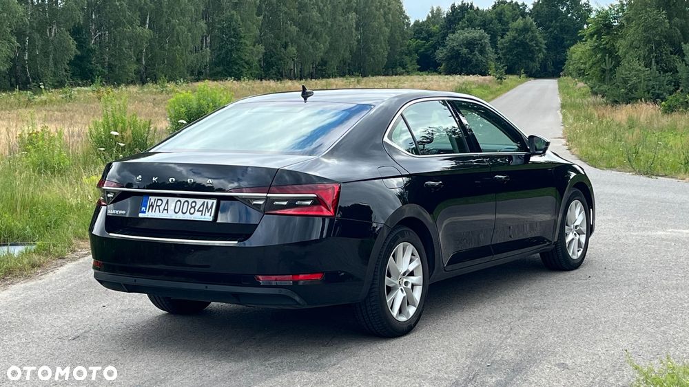 Skoda Superb 2.0 TDI SCR Ambition DSG - 5