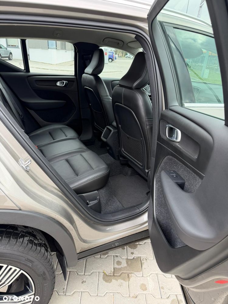 Volvo XC 40 D3 Geartronic Inscription - 26