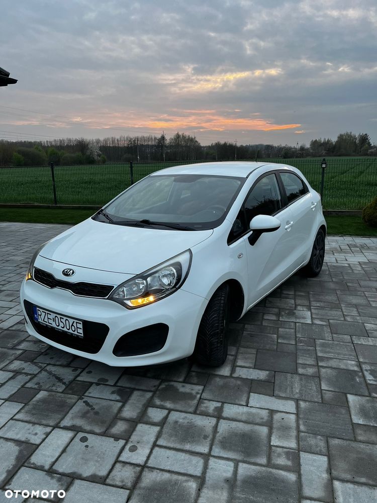 Kia Rio 1.2 M (klm) - 14