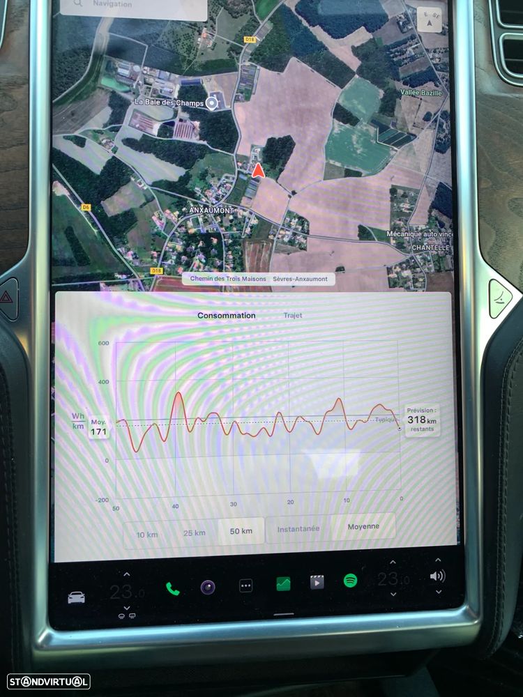 Tesla Model S - 18