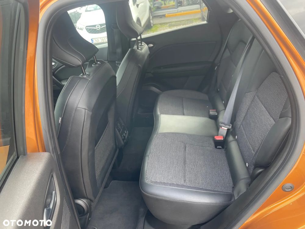 Renault Captur Full E-TECH 160 EVOLUTION - 9