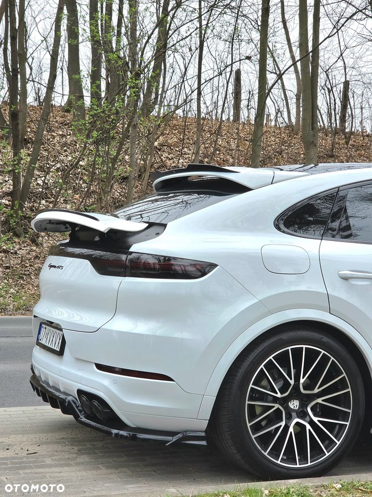 Porsche Cayenne - 13