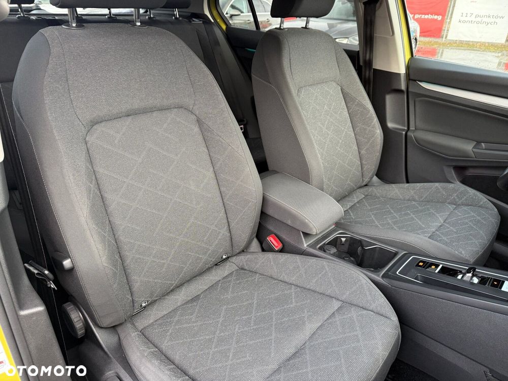 Volkswagen Golf - 20