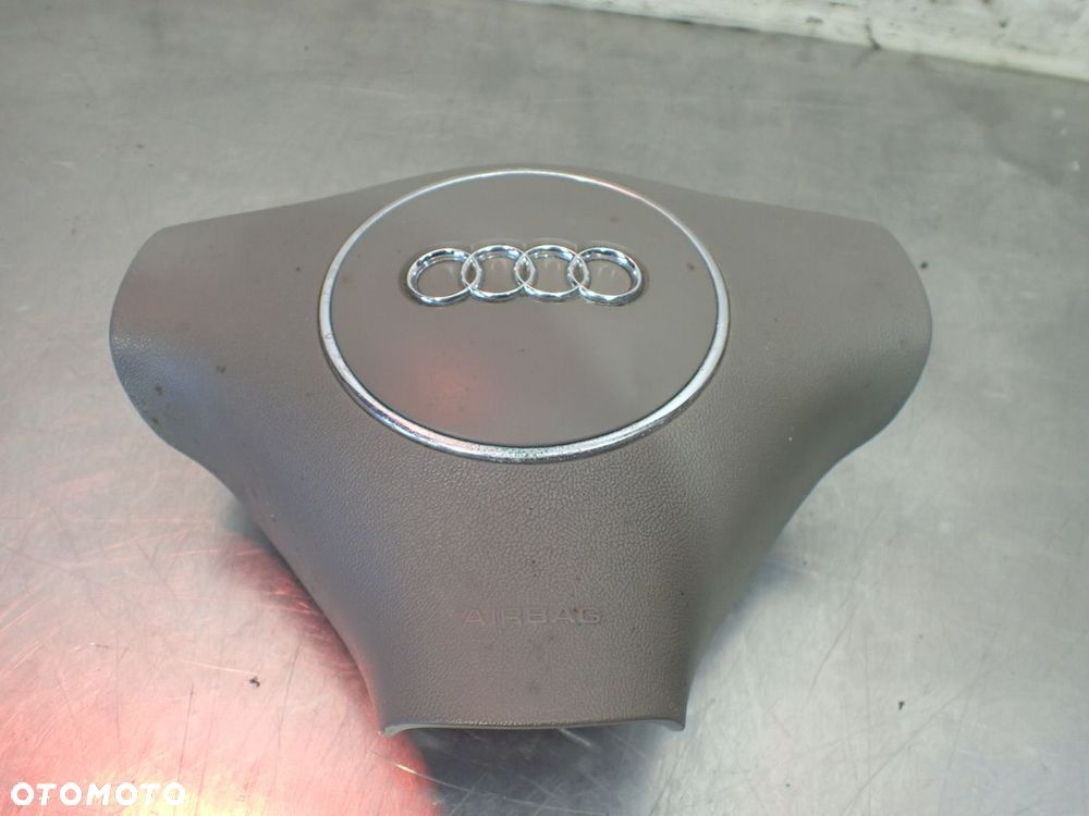 PODUSZKA KIEROWCY AUDI A4 B6 2.5 TDI QUATTRO 8E0880201K - 1