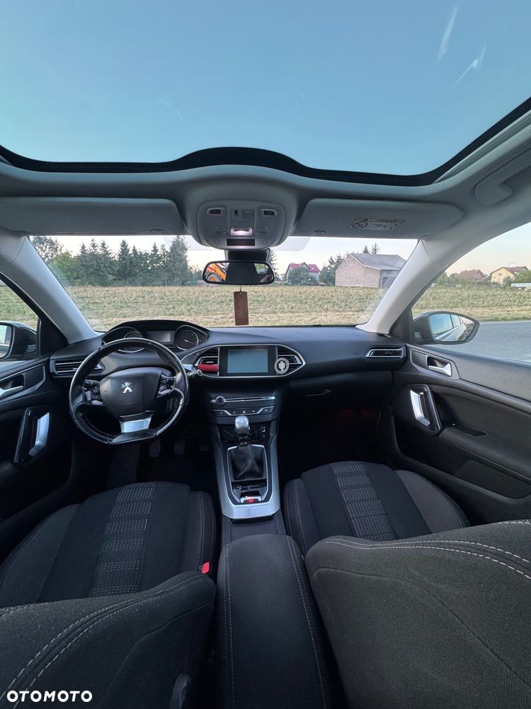 Peugeot 308 2.0 BlueHDi Allure S&S - 5