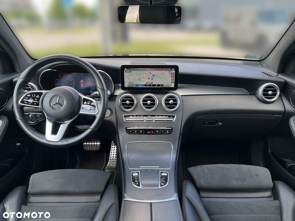 Mercedes-Benz GLC - 18