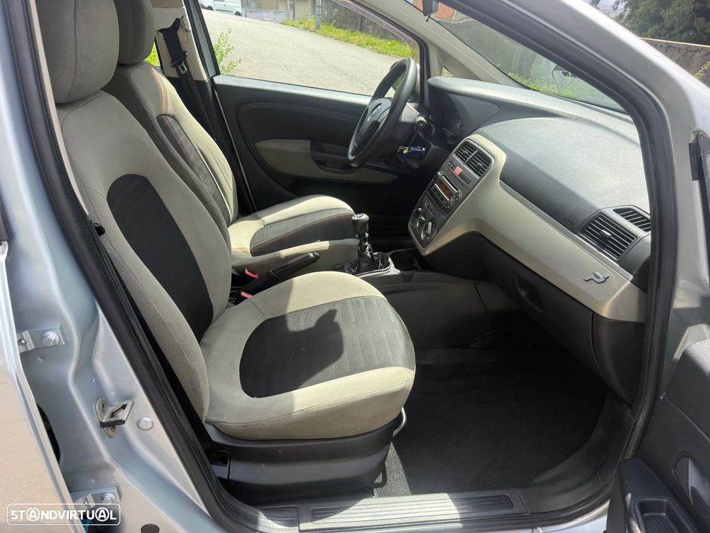 Fiat Grande Punto 1.2 Active - 12