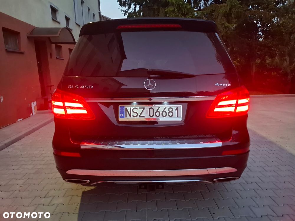 Mercedes-Benz GLS - 7