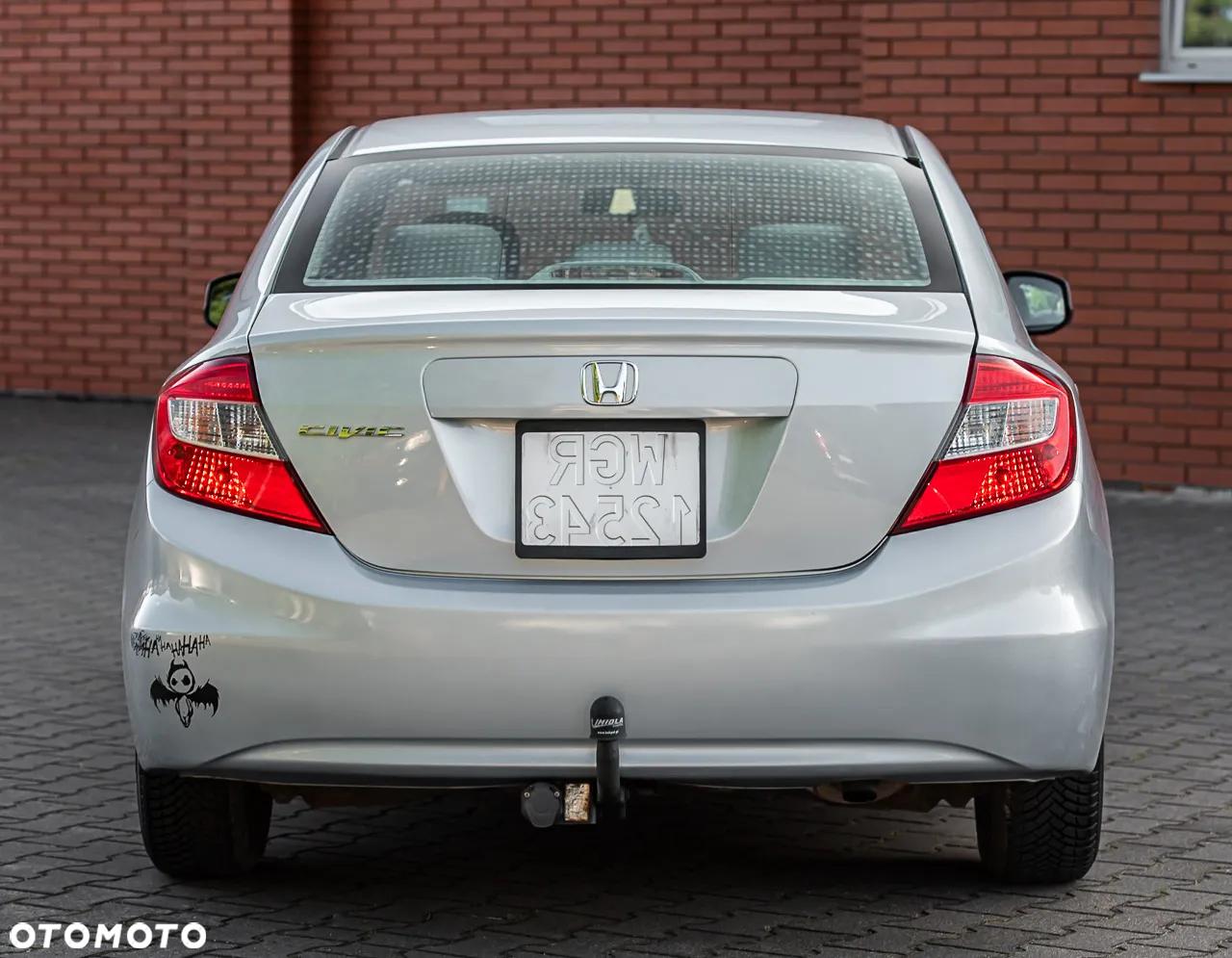 Honda Civic 1.8 Executive - 11