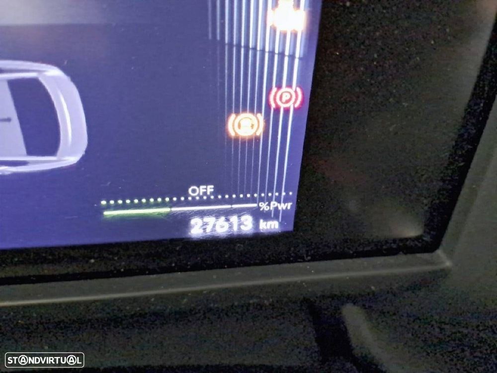 Citroën C4 X 1.2 Hybrid Plus e-DSC6 - 12