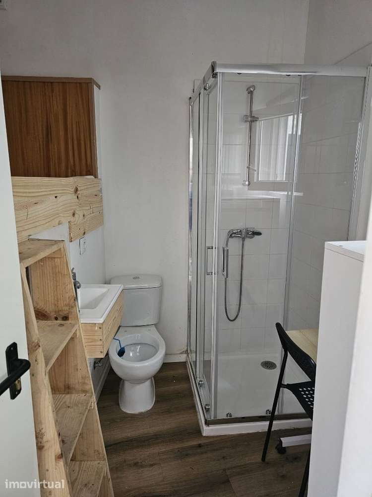 Quarto - Guimarães (Creixomil) - Todas as despesas incluidas - Grande imagem: 4/9