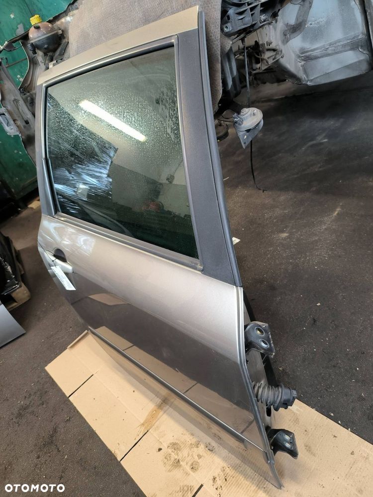 DRZWI PRAWE TYŁ PEUGEOT 307 SW - 8