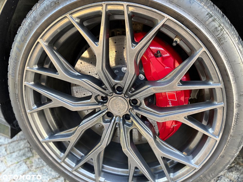 Audi RS Q8 - 7