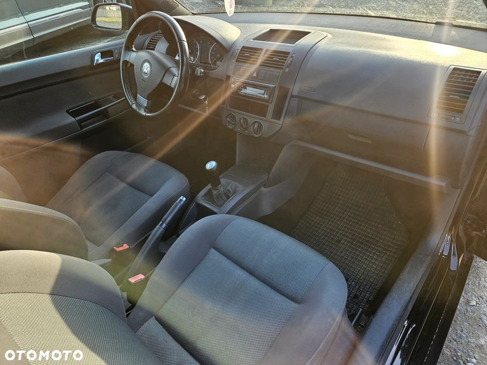 Volkswagen Polo 1.6 Goal - 30