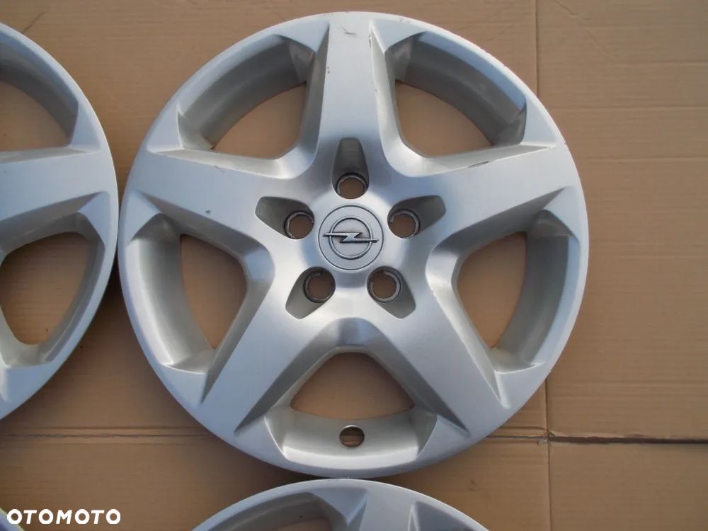 4x Kołpaki 16 Strukturalne Opel Astra H III Zafira B Vectra C Meriva A B 5x110 - 5