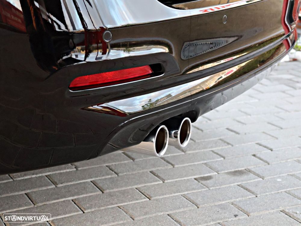 BMW 320 d Touring Advantage Auto - 11