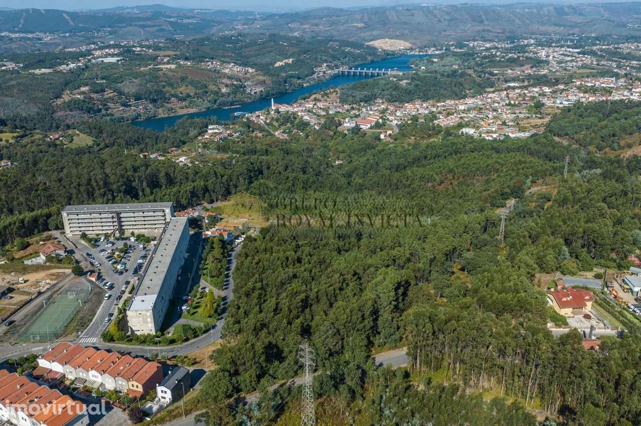 Terreno com 2.900 m² | Viabilidade de Construção | Créstuma – Vila Nov - Grande imagem: 3/12