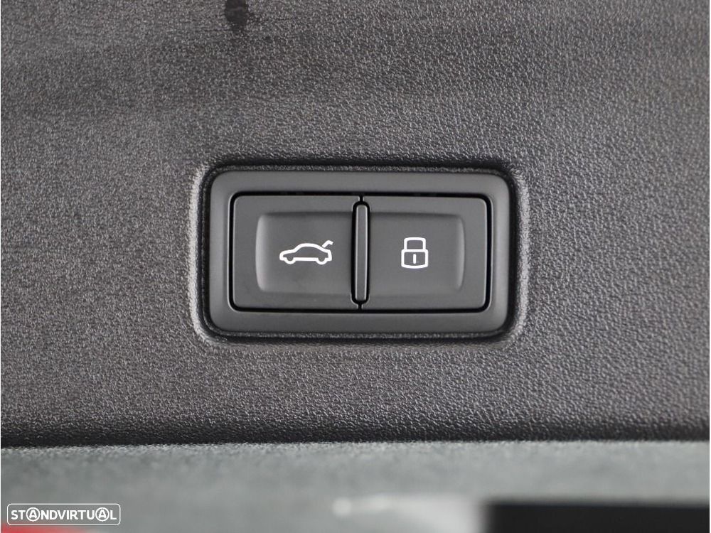 Audi Q4 e-tron 45 82 kWh - 32