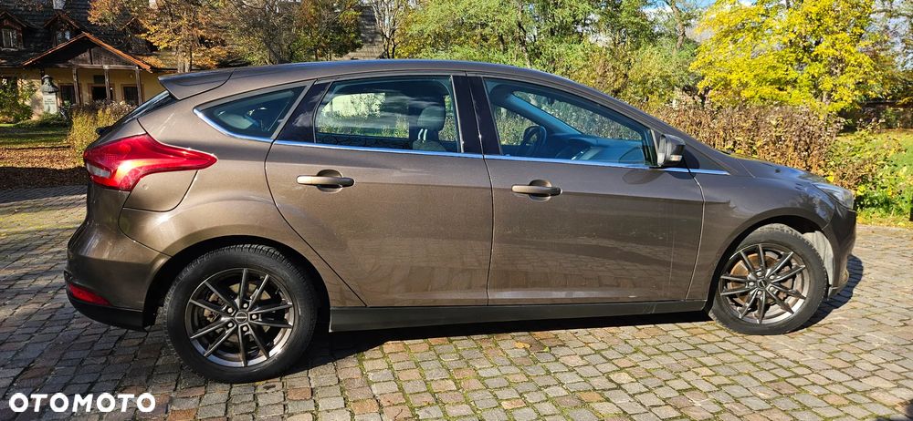 Ford Focus 1.6 Trend - 20