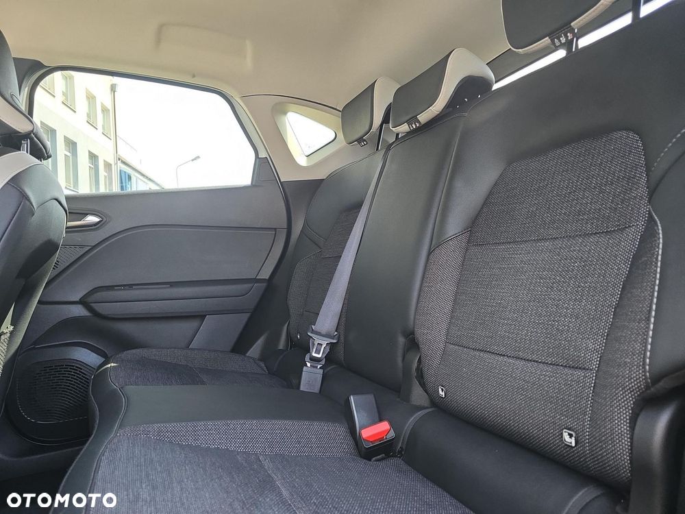 Renault Captur 1.0 TCe Techno - 24