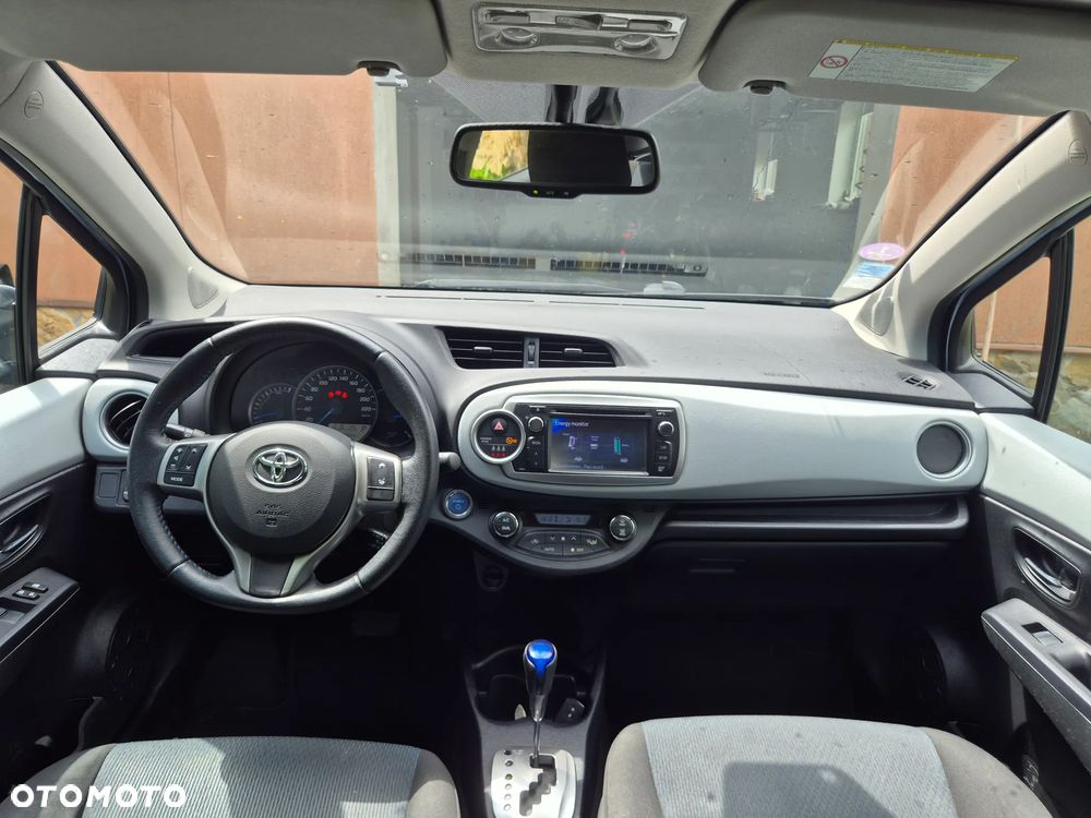 Toyota Yaris 1.5 VVT-i Style - 17