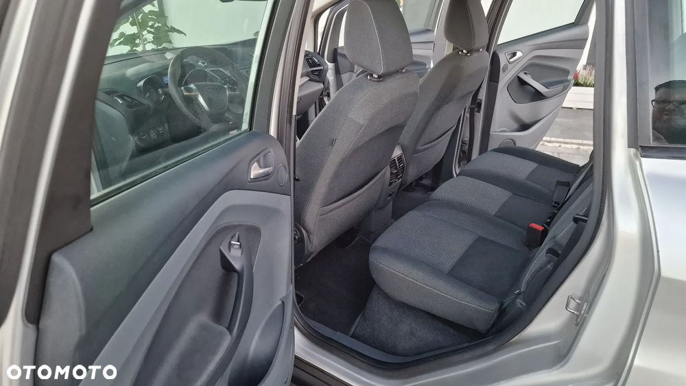 Ford C-MAX - 19
