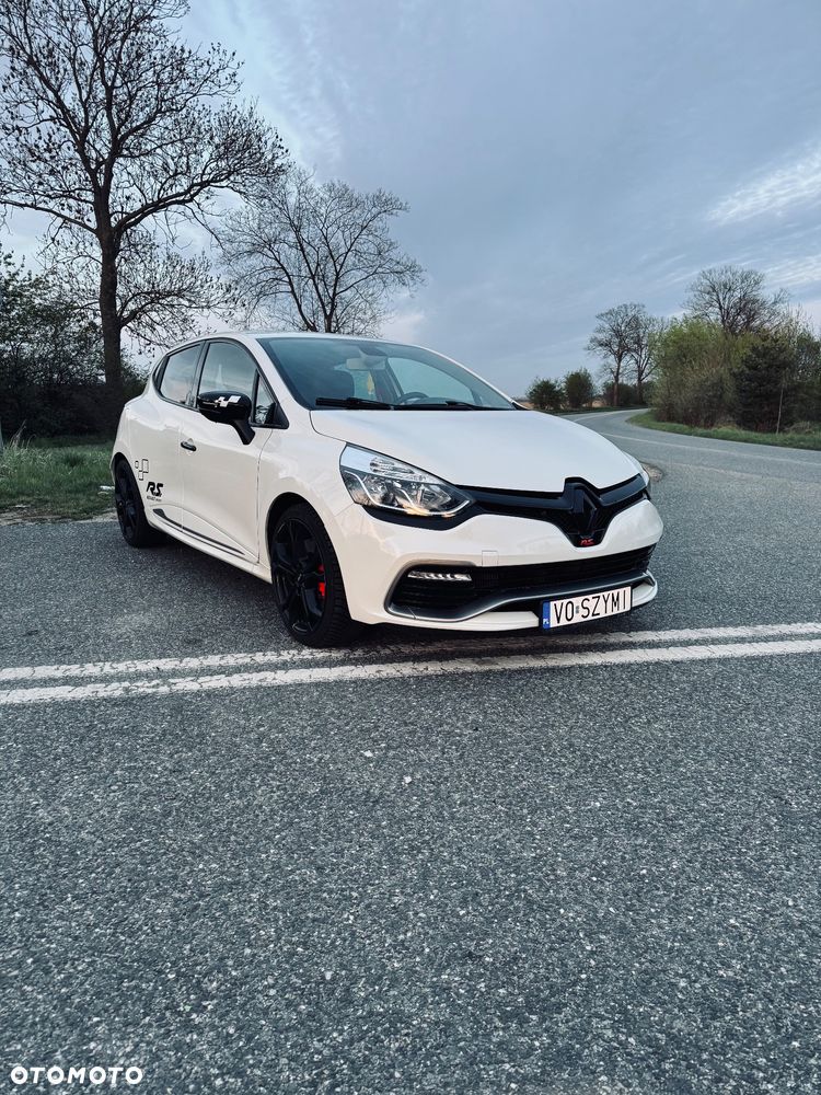 Renault Clio TCe 200 EDC Sport R.S - 4