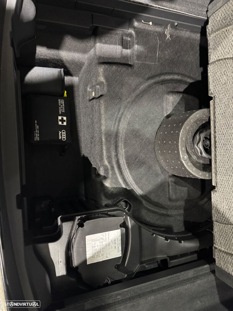 Audi e-tron 55 quattro S line - 17